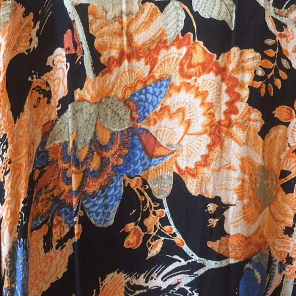 Black and orange kimono - Picture 3 of 4